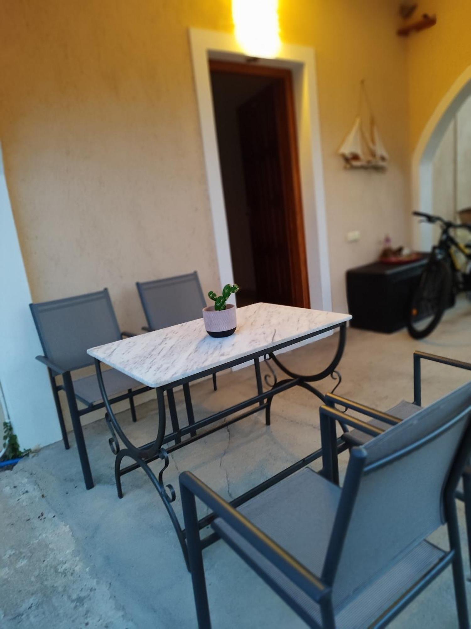 Gde 3br Apartment1 Apartment Spetses Town